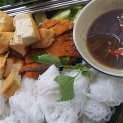 Khu Ăn Uống A4 Thành Công