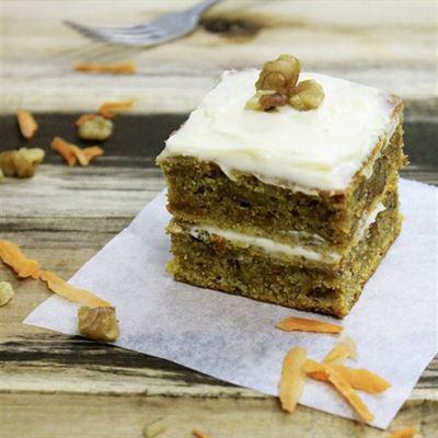 Vanilla Cake & Drink