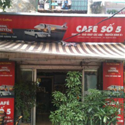 Số 5 Cafe – Tạ Quang Bửu