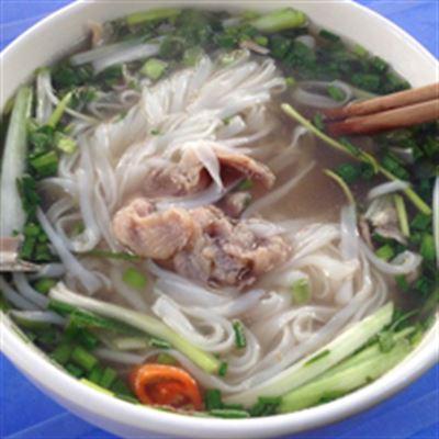 Phở Bò Tái Chín – Thụy Khê