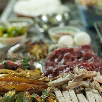 Quán Vui – Lẩu & Nướng