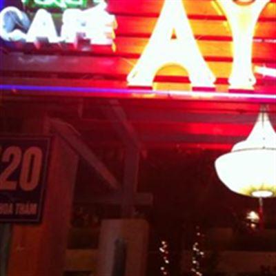 Ấy Cafe – Hoàng Hoa Thám