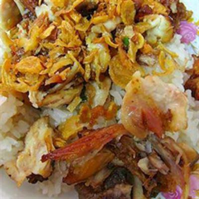 Xôi 28 – Xôi, Bánh Mì & Bún Chả