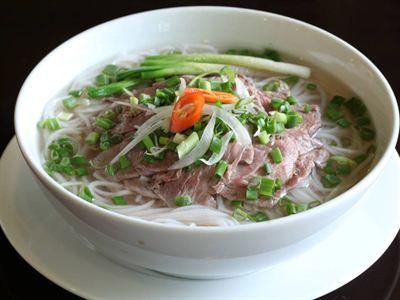 Phở Bò, Cơm Rang 1202 – Đường Láng