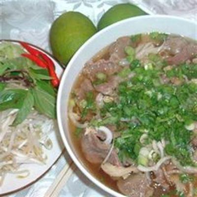 Phở Ngọc Vượng – Hồ Đầm Tròn