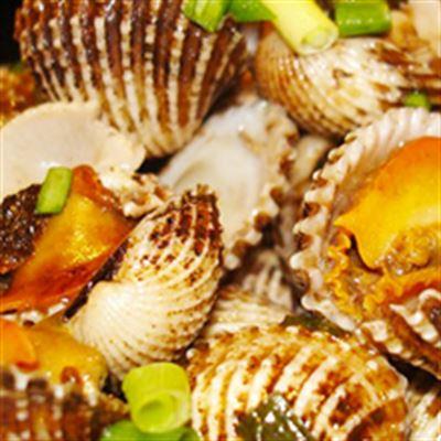 Tuấn Hùng – Bia Hơi Hà Nội Phan Đình Phùng