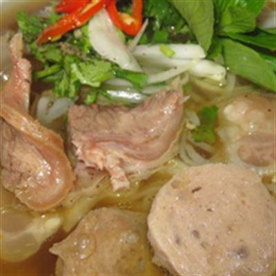 Phở Bò KCC – Lạc Trung