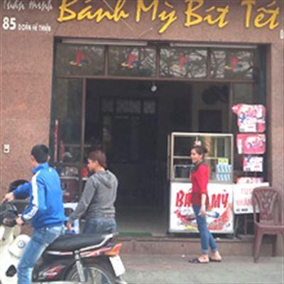 Bánh Mì Bít Tết Tuấn Minh