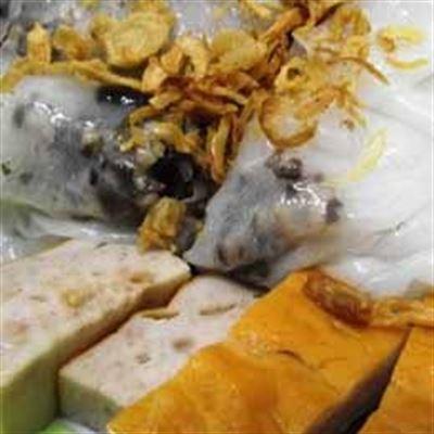 Bánh Cuốn Nóng & Gà Tần – Doãn Kế Thiện