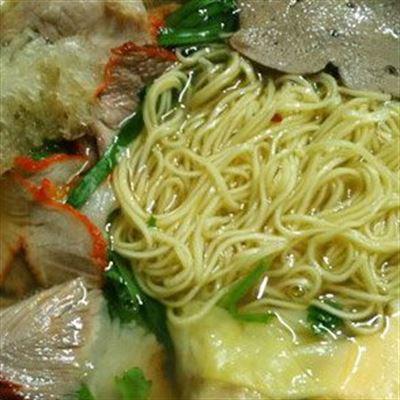 Mỳ Sủi Cảo Phố Cổ – Hoàng Quốc Việt