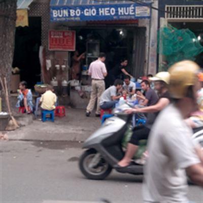 Bún Bò Giò Heo Huế – Nguyễn Thượng Hiền