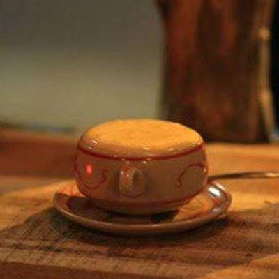 Keg’s Classic Cafe – Đường Ven Hồ