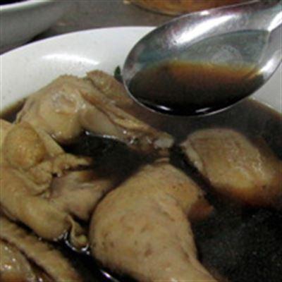 Gà Ác – Gà Tần Thuốc Bắc – Bánh Cuốn Nóng