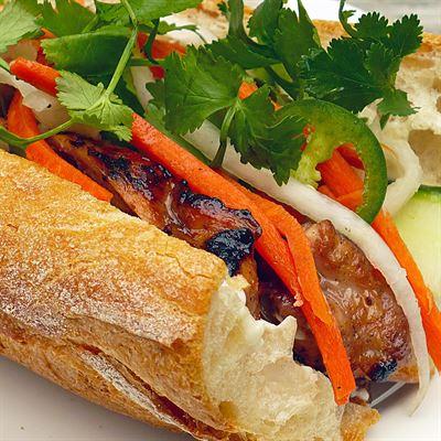 Bánh Mì Ngố – Thái Phiên