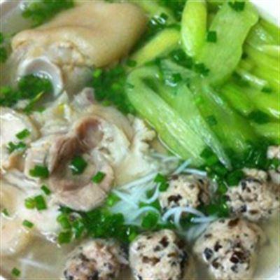 Quán Bún Mọc Chân Giò