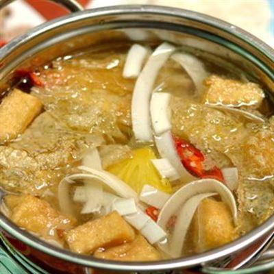 Táo Đỏ – Lẩu & Nướng – Nguyễn Khang