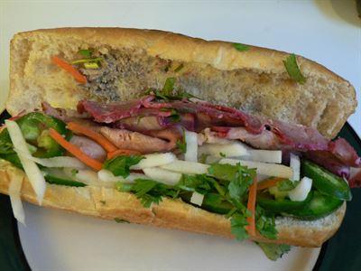 Bánh Mì Mai Phương – Ngụy Như Kon Tum