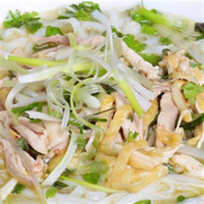 Phở Bò – Gà – Sốt Vang