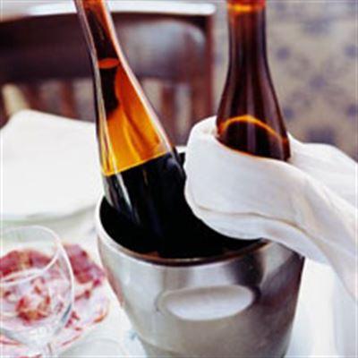 Le Tonneau Wine Bar