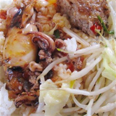 Như Quỳnh – Cơm Bình Dân