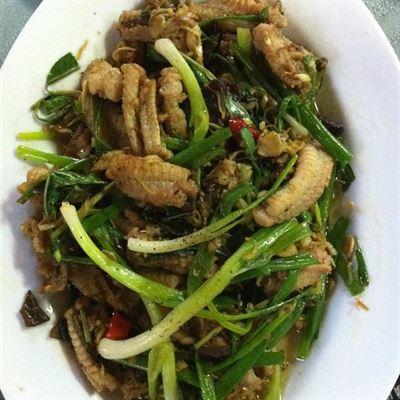 Nguyễn Văn Dực Lệ Mật – Chuyên Thịt Rắn