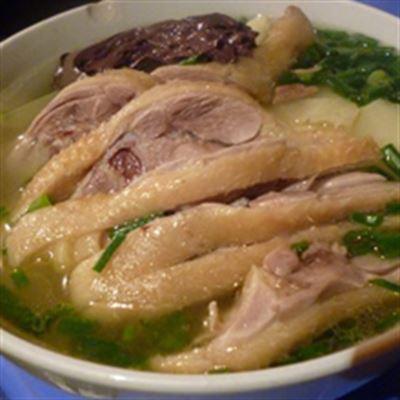 Thế Giới Ngan Hàm Long
