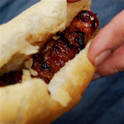 Bánh Mì Thịt Nướng – Quang Trung