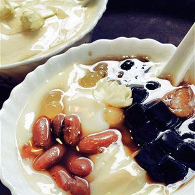 Queenie – Quán Ăn Vặt