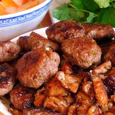 Bún Chả, Nem – Thụy Khuê