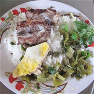 Cơm Bình Dân – Ngô Gia Khảm