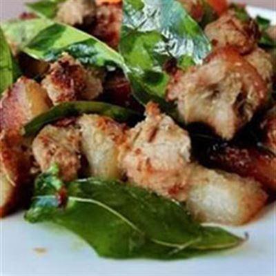 Sơn Tùng Quán – Các Món Ăn Dân Tộc
