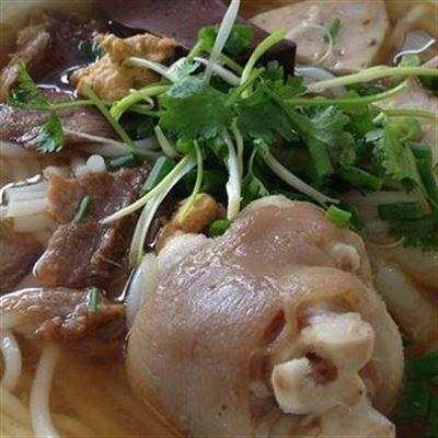 Bún Bò Huế – Bảo Linh