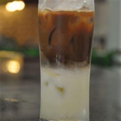 Quán Cafe – Phạm Ngọc Thạch