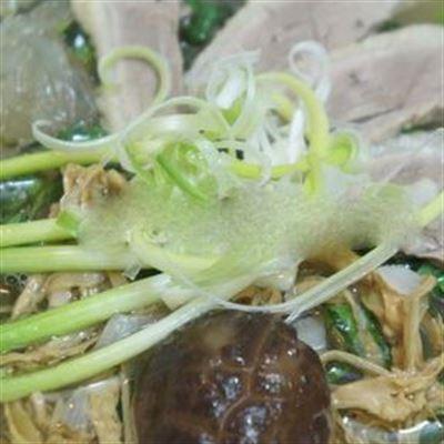 Bún Miến Ngan & Phở Bò – Tô Hiệu