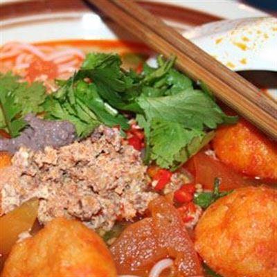 Phở Bò & Bún Riêu – Trần Quý Kiên