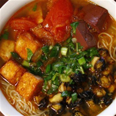 Ngay Và Luôn Quán – Bún Cua Ốc & Đậu Chả
