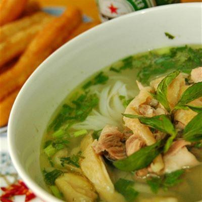 Hùng Gà – Phở Gà Ta