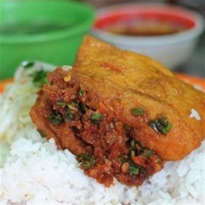 Cơm Bình Dân – Doãn Kế Thiện
