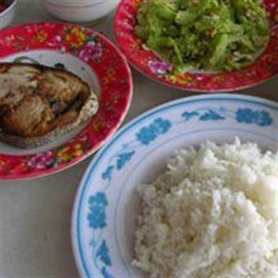 Cơm Bình Dân – Nguyễn Ngọc Vũ