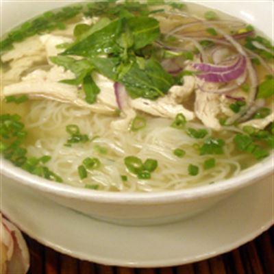 Phở Gà – 9E3 tập thể Đại Học Thương Mại