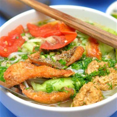 Phở Bún Miến – Ngã Tư Hàng Bồ – Lương Văn Can