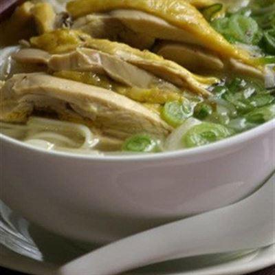 Phở Gà Ta – Ngọc Hồi