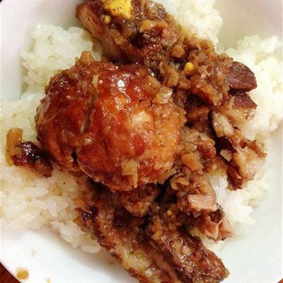 Xôi Khâu Nhục & Cháo Cù Kỳ – Phố Huế