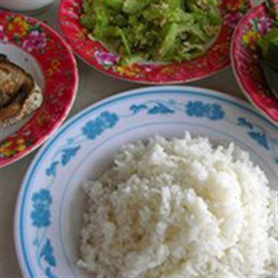 Cơm Tám – Cơm Bình Dân