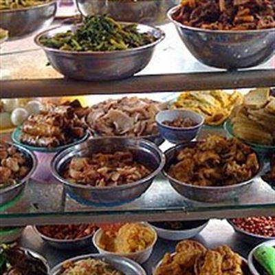 Tiến Loan – Cơm Bình Dân