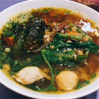 Tùng Bách Quán – Bánh Đa Cua Đồng
