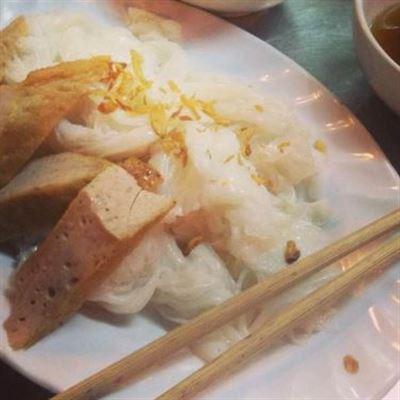 Bánh Cuốn Nóng – Lê Hồng Phong