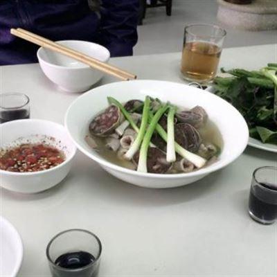 Cháo Lòng Tiết Canh – Tôn Đức Thắng