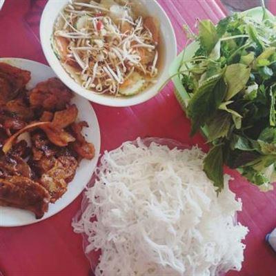 Bún Chả Quạt – Lương Khánh Thiện