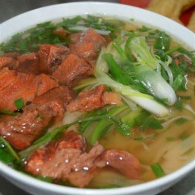 Lý Hoà – Phở Bò Sốt Vang